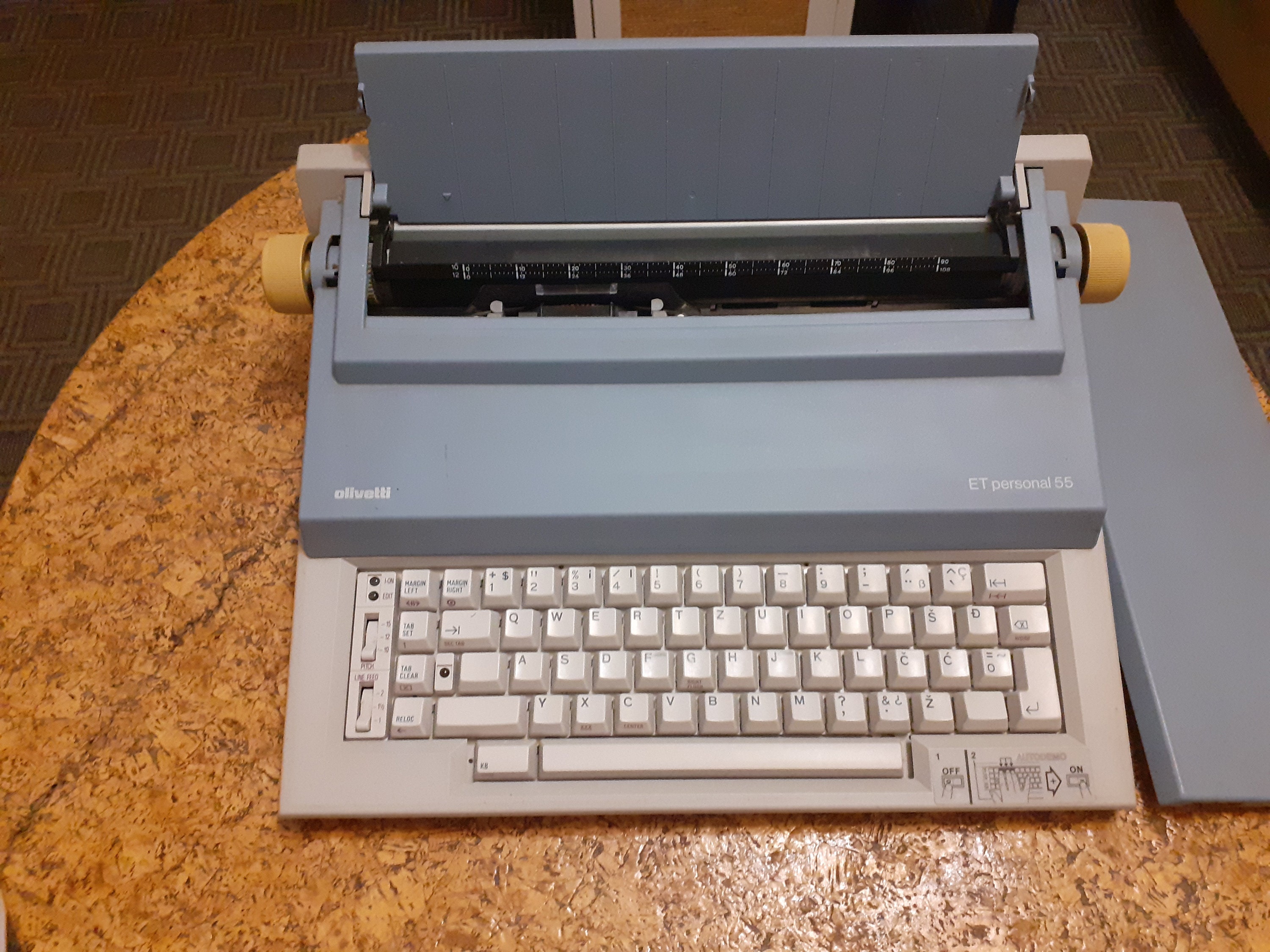 Olivetti ET Personal 55 ヴィンテージタイプライター Olivetti ET