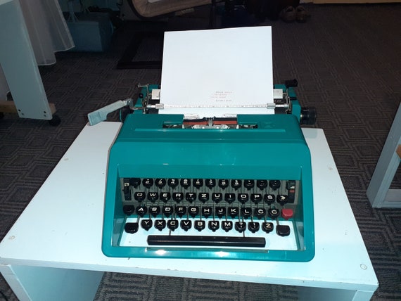 Vintage Olivetti Studio 45 Typewriter, Blue Italian Design, 1969