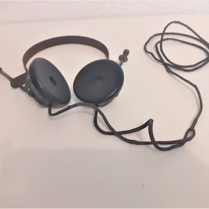 Antique Radio Headphone, Radio headpgone with Metal and Black Bakelite Housing, WWI Era,  Standard trade mark,   Antique Radio Headset