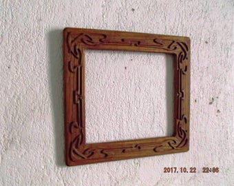 wooden engrave mirror frame