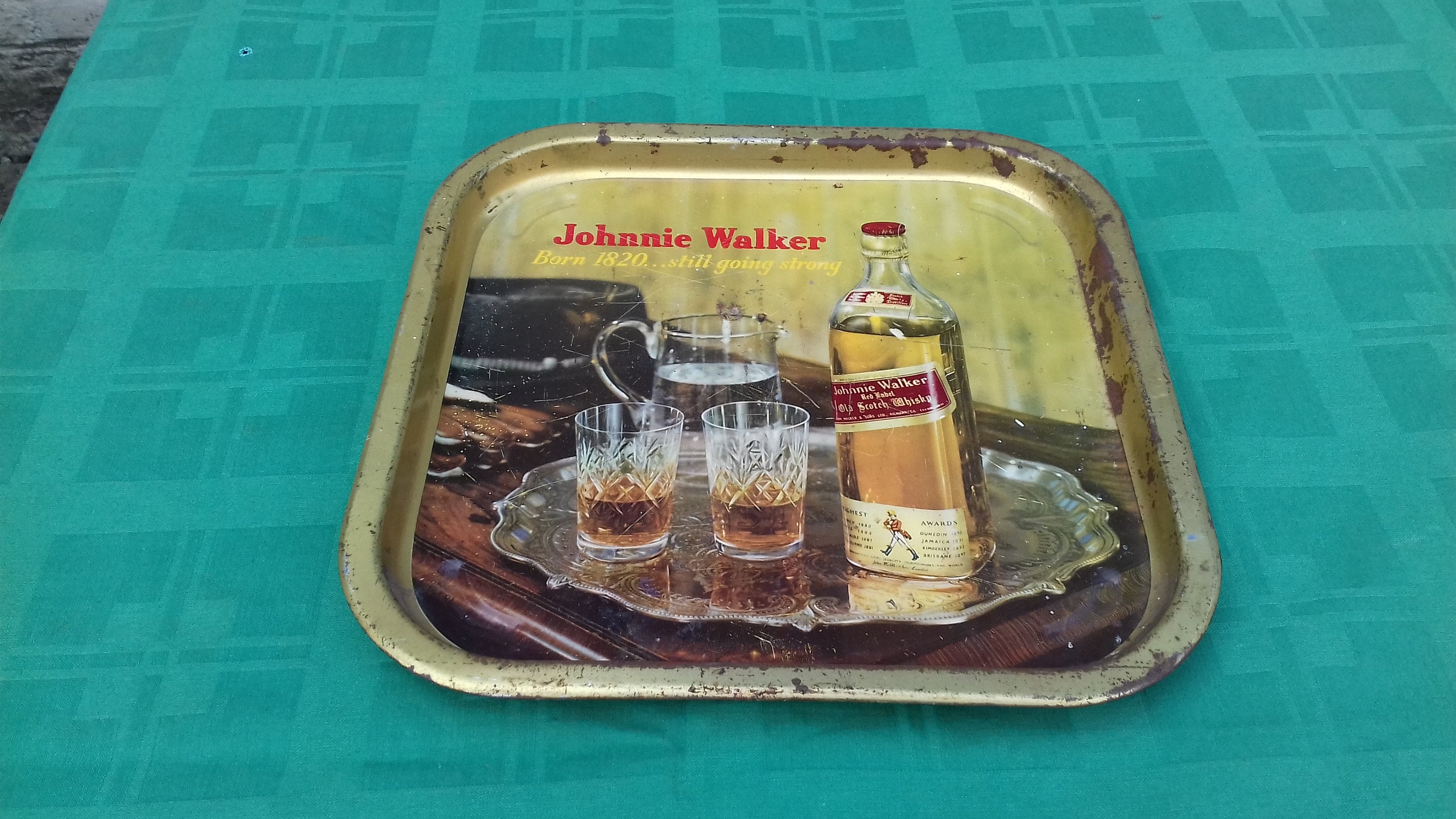 Johnnie Walker Old Scotch Whisky トレイ Vintage Johnnie Walker Serving Tray, Bar Decor, Seventies - Etsy