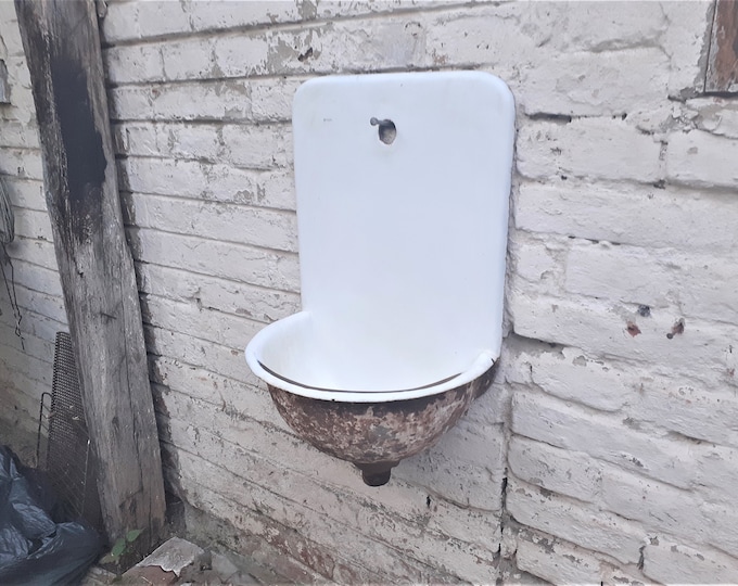 Enamel Metal Wall Mounted Outdoor Sink, Vintage Antique Enamelware Sink