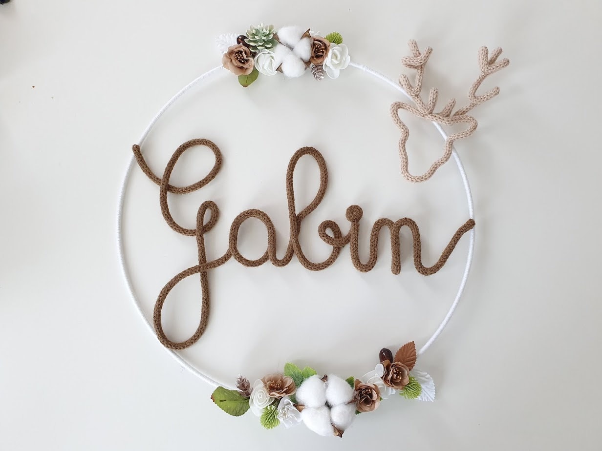 Décoration Cercle Prénom en Tricotin Thème Forêt