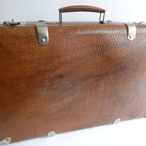 Vintage vulcanized fiber suitcase from the 60s suitcase made of leather stone or cottonid travel suitcase Odtimer shabby decoration country house image 8