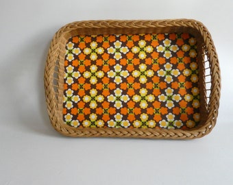 Vintage tray from the 70s - serving tray - home accessories - garden tray - mid century - flower serving tray - BOHO kitchen