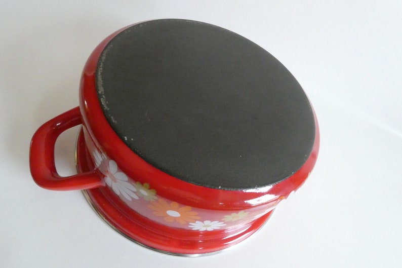 Enamel pot from the 70s Vintage pot with lid Red enamelled pot 1970 cooking pot image 6