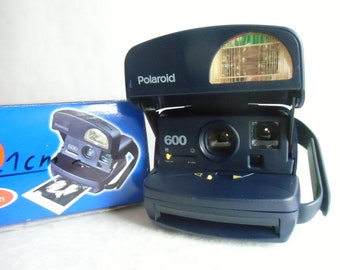 Polaroid 600 Sofortbildkamera OVP - Polaroid 600 - Die Kamera mit eingebautem Labor - Sofortbildfilm für den Typ 600 Baujahr 1997