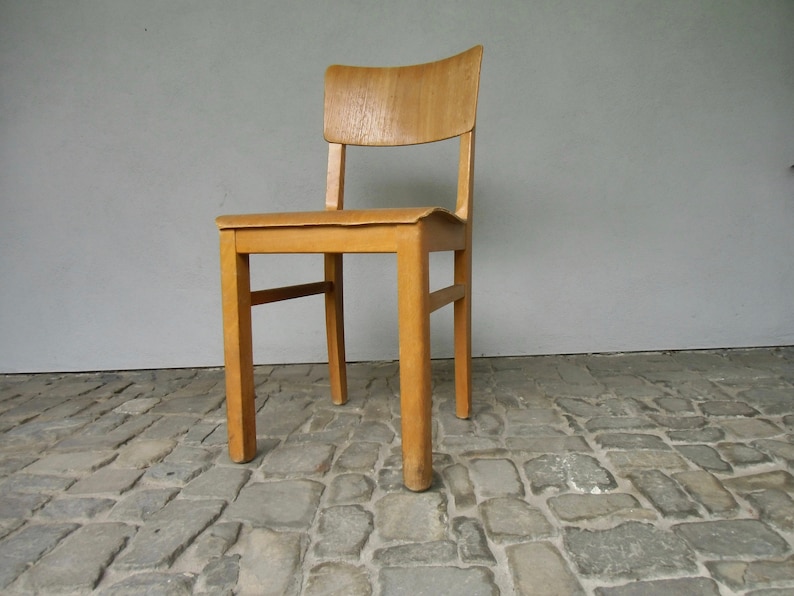 Holz Stuhl von Ama Modell 300 aus den 50er Jahren Bauhaus Stuhl Lehrerstuhl stabiler Holzstuhl Küchenstuhl Esszimmerstuhl Designklassiker Bild 1