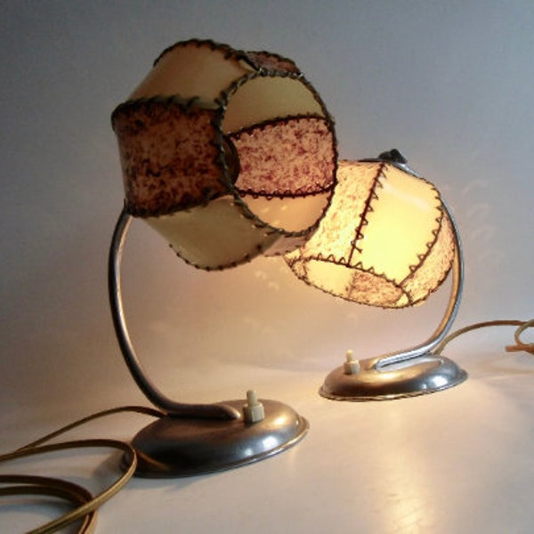 kultige Lampe -  Art Déco Tischlampe - Vintage 1940-1950 - Nachttischleuchte - Zelluloid Lampenschirm - seltene romantische Lampe