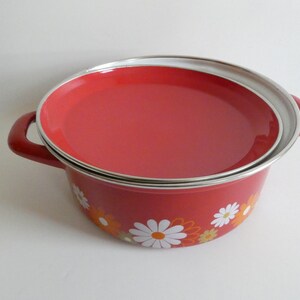 Enamel pot from the 70s Vintage pot with lid Red enamelled pot 1970 cooking pot image 5