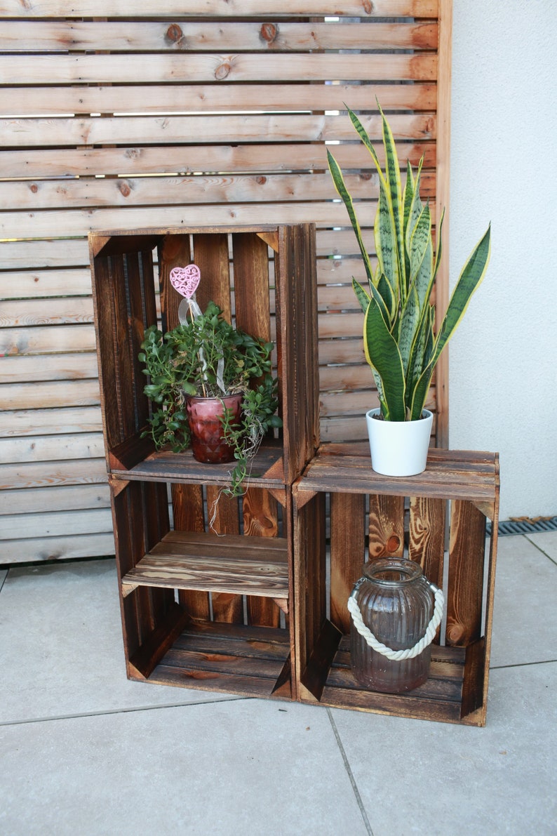 Caisses en bois massif flammé dans de superbes offres de set idéales pour la construction et le stockage de meubles aspect usé shabby chic très stables image 3