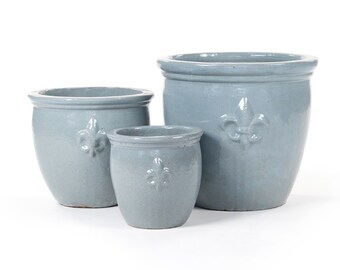 Fioriera Teramico modello "Fleur de Lys" in ceramica con motivo giglio, resistente al gelo