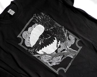 Crow T-shirt | white and grey bird print 100% cotton unisex t-shirt