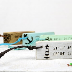 Keychain made of reclaimed wood with coordinates vintage wood gift Personalized Martitim Engraving For You Him Inauguration Family Valentin