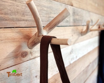 Rustic wall hooks made of twig wood. Coat hooks. Natural &quot;W-shape&quot; hooks made of wood. Sustainable coat hooks. Towel holder made of natural wood. Rustic.