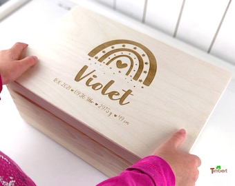 ERINNERUNGSKISTE aus Holz mit Namen und Geburtsdaten REGENBOGEN Personalisiert Baby Kind GESCHENK zur Geburt Erinnerungsbox Kiste Truhe Box