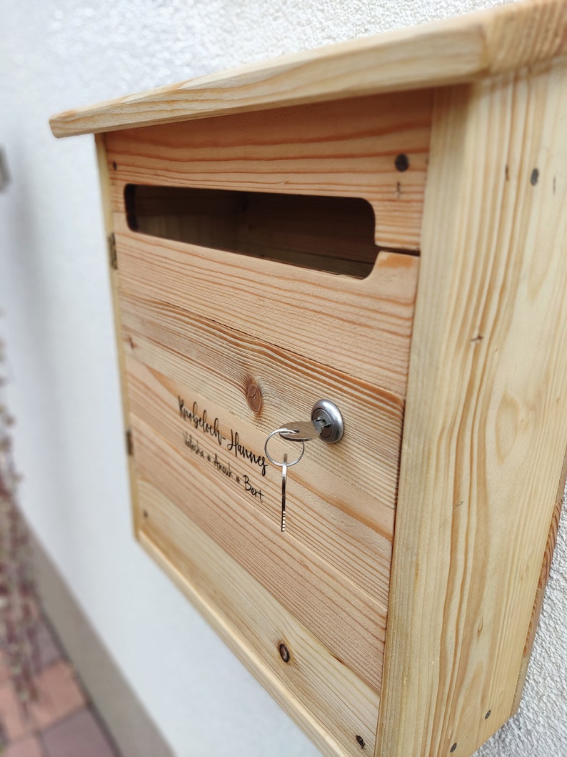 LETTER BOX made of SOLID WOOD Rustic Original design handmade POST Mailbox Personalized Sustainable made of solid wood Lockable image 3