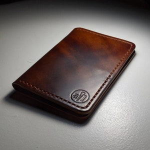 La cartera para pasaportes Poplar