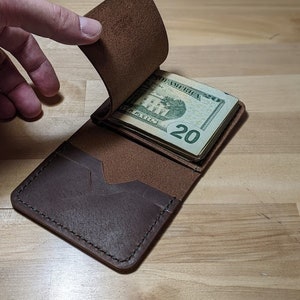 The Alder wallet image 5