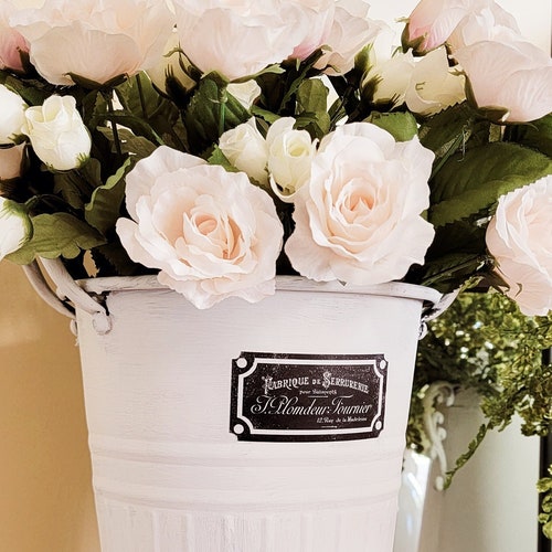 FRENCH COUNTRY shops Bucket with PINK Roses/Wedding Table/Pink Roses Flower Decor/Shabby Chic Decor/English Garden Centerpiece/Galvanized Bucket