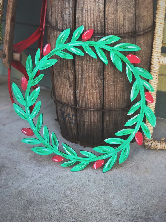 Recorte de corona de madera pintado | Etsy