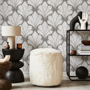Gray Vintage Floral Wallpaper / Peel and Stick Wallpaper Removable Wallpaper Home Decor Wall Art Wall Decor Room Decor - C928