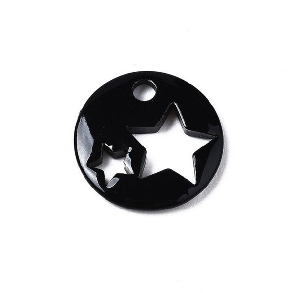 1 round pendant metal black star