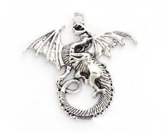 1 medieval silver-plated dragon pendant