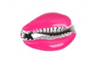 1 cowrie shell bead 15 mm natural silver galvanized with fuchsia pink enamel