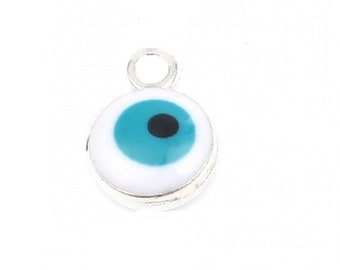 1 pendentif 9 mm oeil métal argenté émail blanche et bleue turquoise