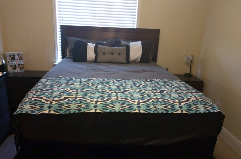 Handmade Printed Queen Size Bed Runner Dark Light Blue Ikat Image 0