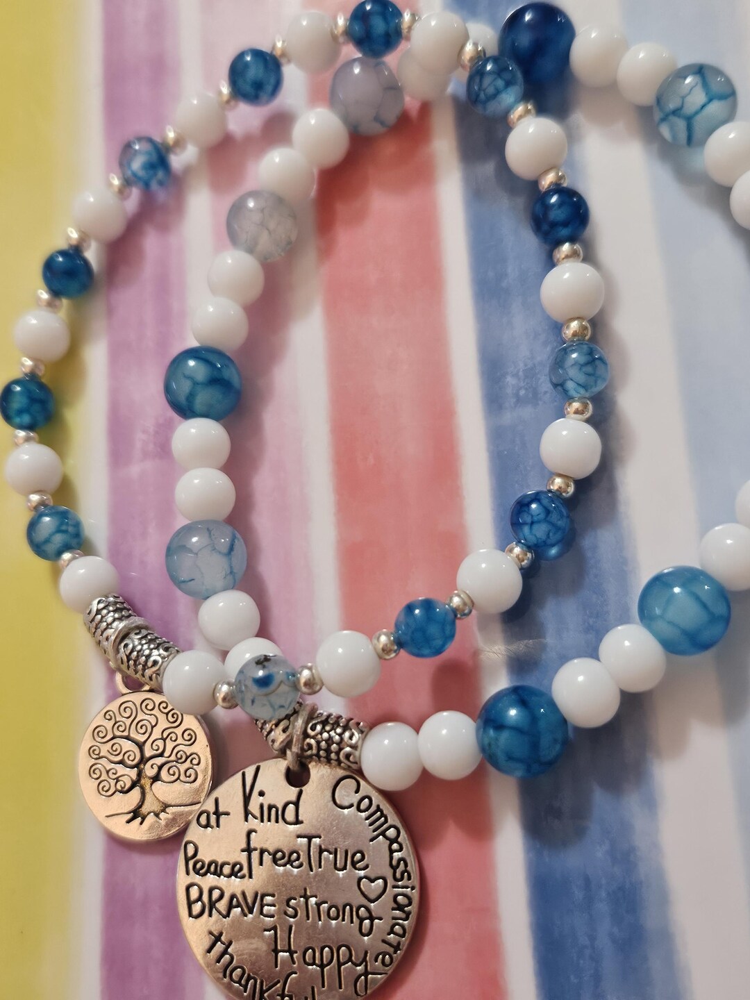 Dragon Vein Agate & White Onyx Beaded Bracelet, Tree of Life Charm - Etsy