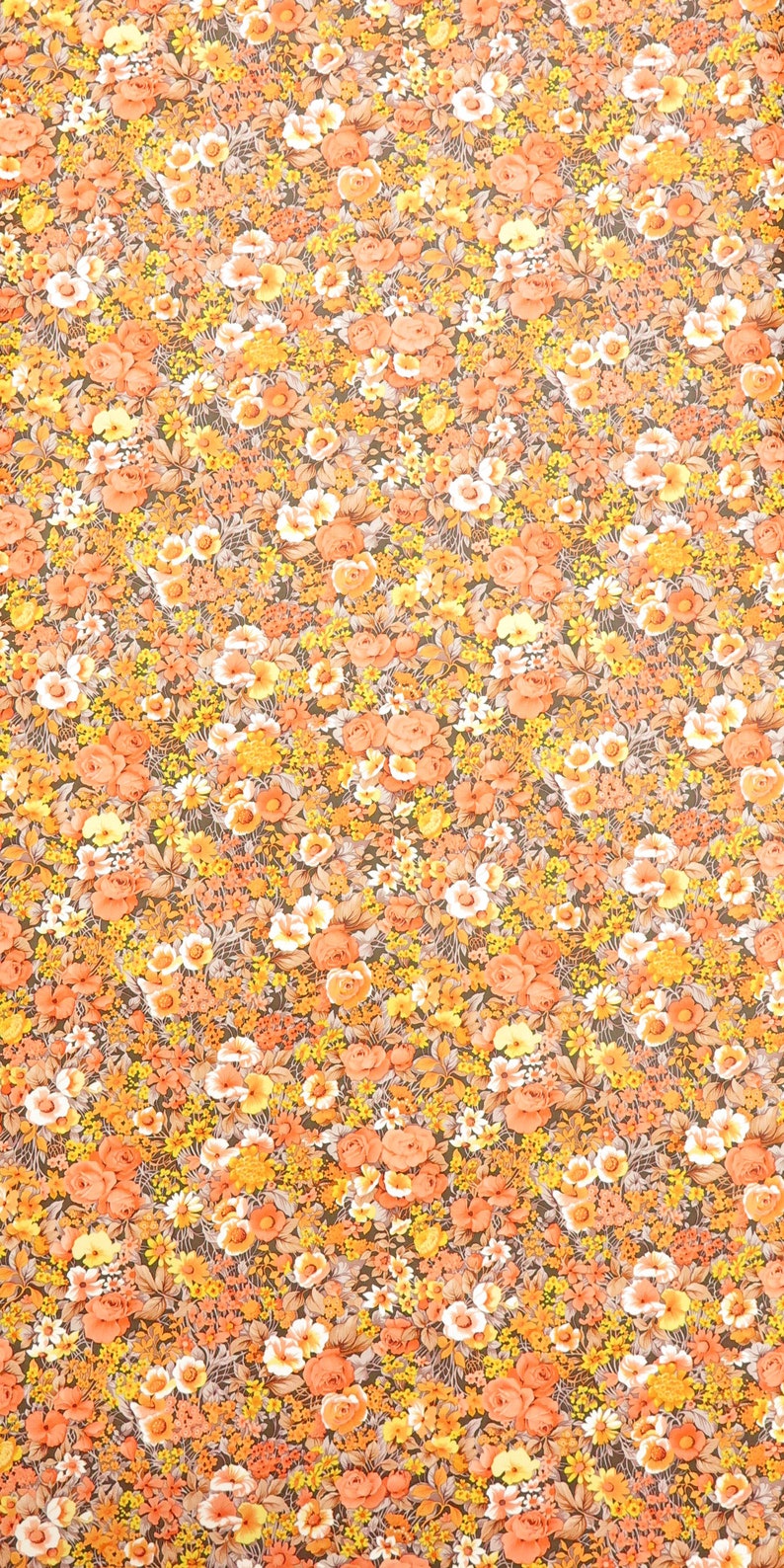 Vintage Wallpaper Mary Orange per meter