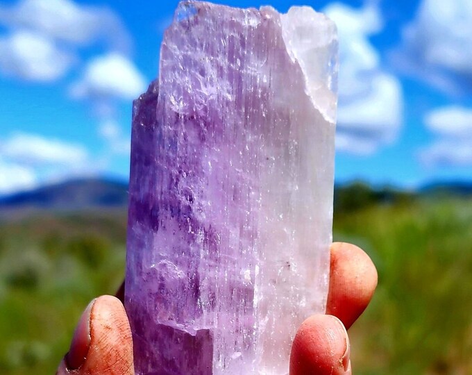 Kunzite-Hand Piece
