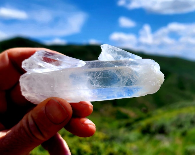 Lemurian Blue Mist Quartz-Bridge Crystal Formation