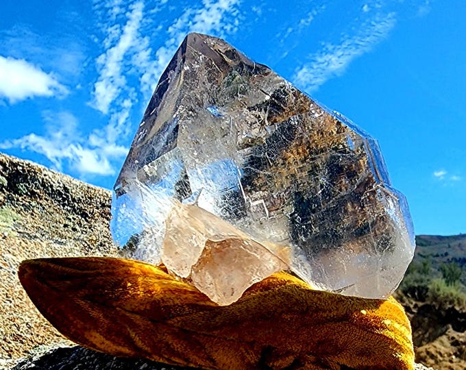 Large Lemurian Himalayan Quartz Crystal with Green Chlorite Inclusion-Water Clear-Record Keeper-Beautiful Formation