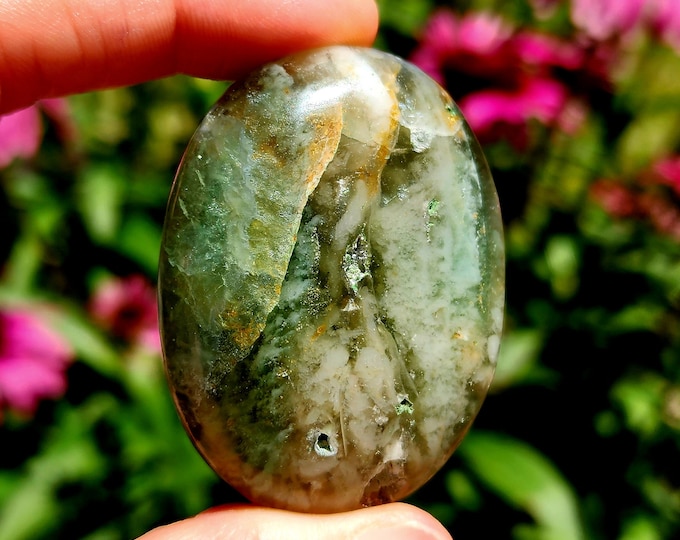 Green Fluorite Palm Stone