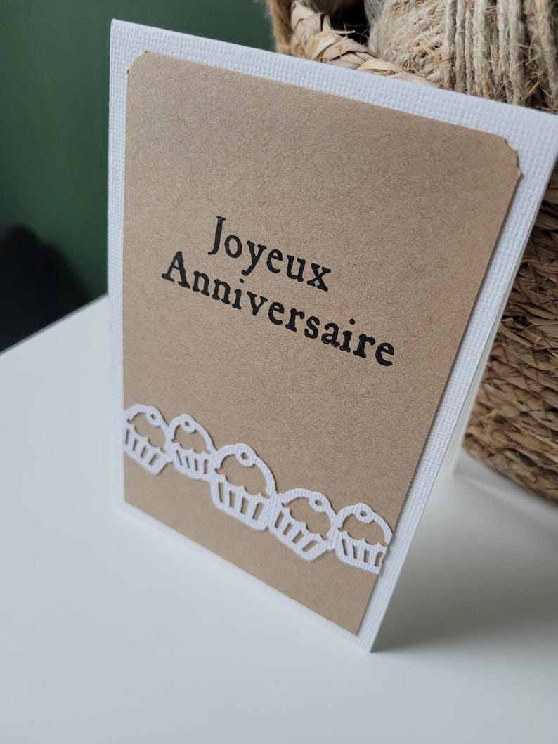 Carte anniversaire kraft gâteau cupcakes homme femme enfant image 3