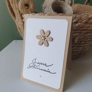 Carte anniversaire kraft fleur bois