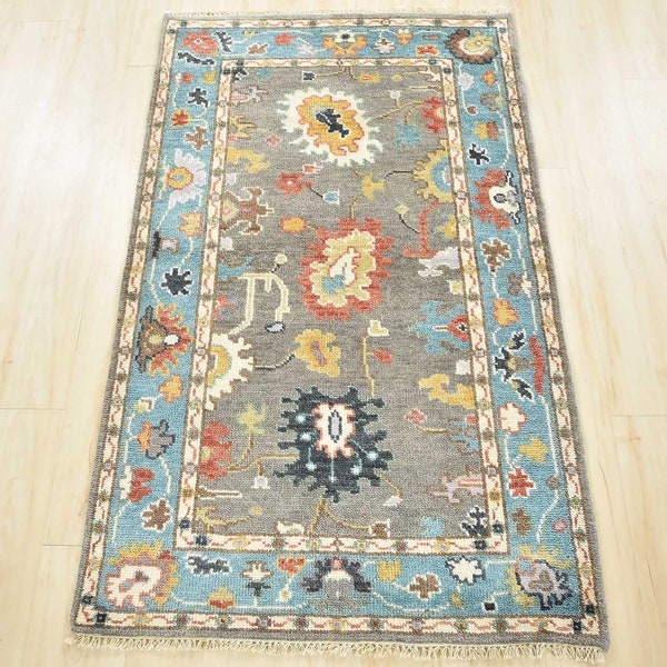 Oushak Anatolia 3’2” x 5’1” Grey Wool Hand-Knotted Oriental Rug