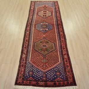 Zanjan Runner 3&#39;4&#39;&#39; x 9&#39;5&#39;&#39; Red Wool Vintage Tribal Hand-Knotted Oriental Rug