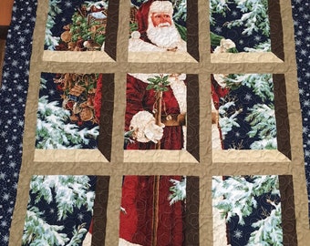 Christmas Mini Wall Hanging Quilt pattern Mr Cloz Santa /& north pole