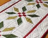 Winter Flowers Quilt Pattern PDF by Jen Daly Quilts