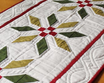Winter Flowers Quilt Pattern PDF by Jen Daly Quilts