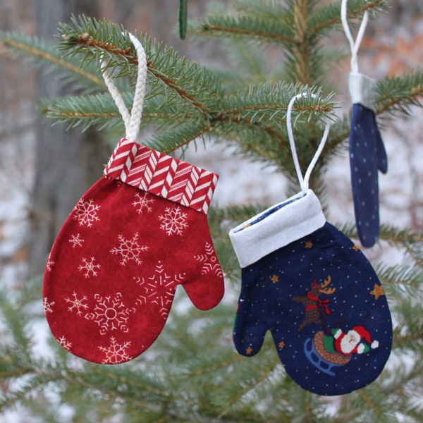 Mitten Ornament Pattern PDF by Jen Daly Quilts