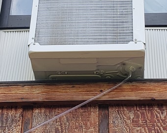 Magnetic Universal Window Air Conditioner Drain Kit