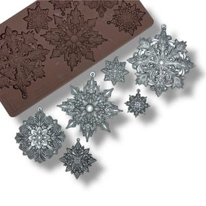 New! ReDesign with Prima Silicone Mold – Frosted Snowflake Wonders – 3D Holiday Mold for Resin, Clay, Mixed Media, Polymer Crafting (5x10&quot;)