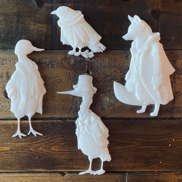 Casting in Resin of Fox Raven Stork Goose || White Resin Castings || Mold Used is FOX AND GEESE by LaBlanche