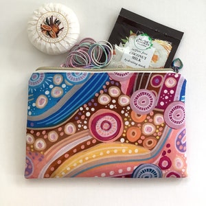 Stunning Holly Sanders Designs/Aboriginal print/Australian Gifts /Makeup Purse/ Pencil case/ Clutch/ Learning on Country/ Aus souvenir