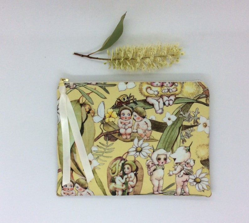 Snugglepot and Cuddlepie Print Gumnut Babies Zipper PouchBath and BeautyPouches and Coins Unique PursesMay Gibbs fabric